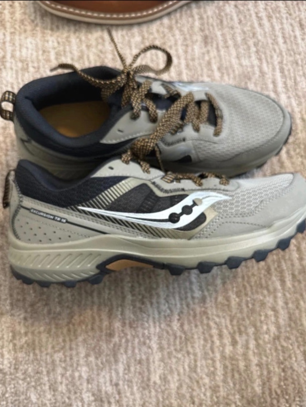 Men’s Saucony Excursion TR16